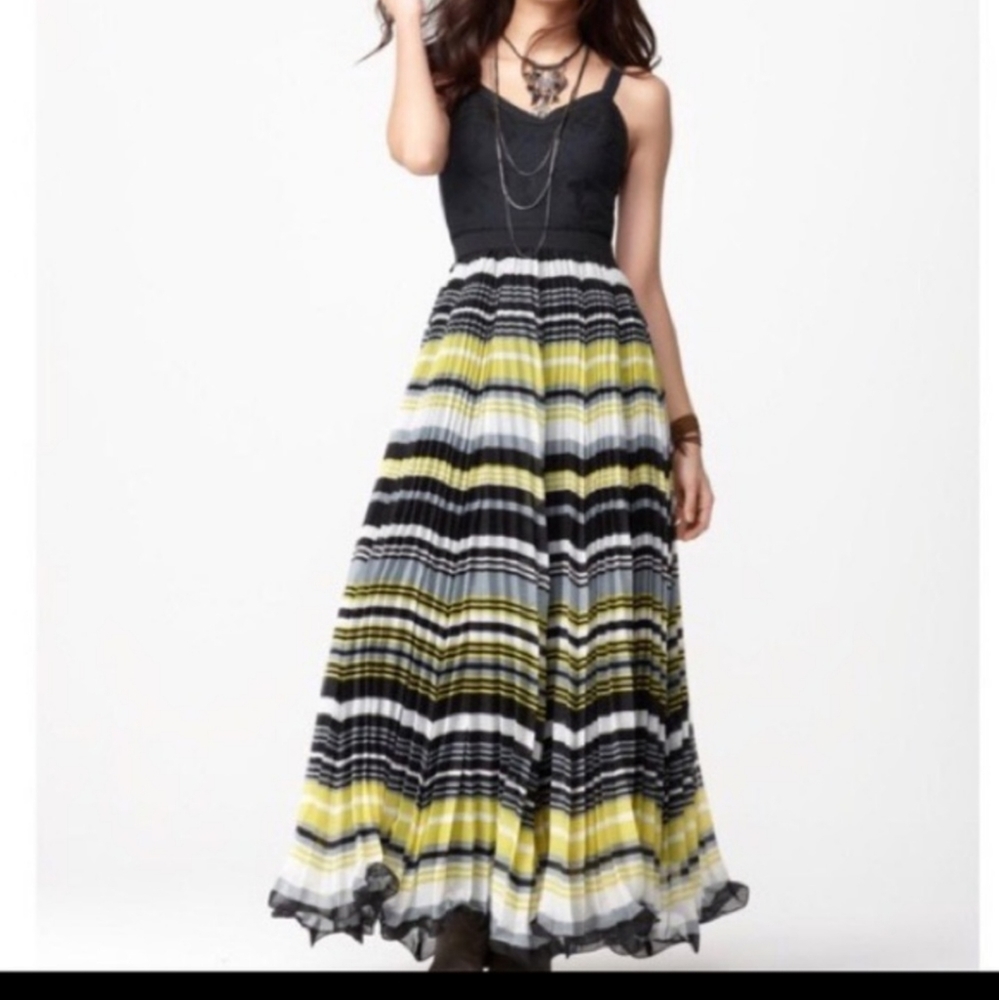 Striped Black and Yellow Maxi Dress
